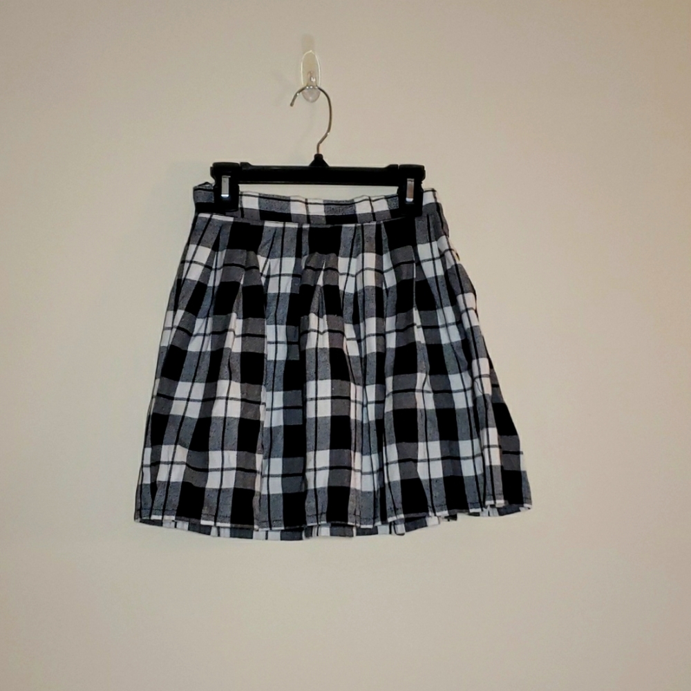 Pleated skirt sz XL